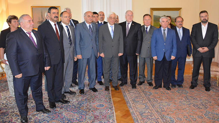 MEETING OF THE I.A.O. INTERNATIONAL SECRETARIAT AND COMMITTEE CHAIRPERSONS AND RAPPORTEURS