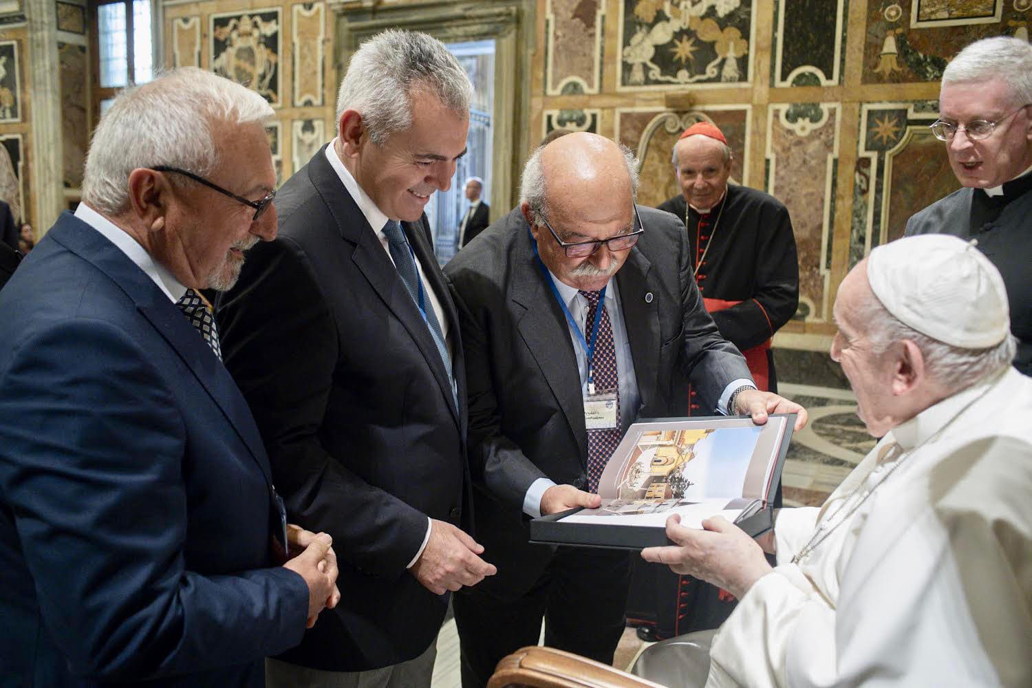 Rome, 28 August 2022. Offering the Volume «Hagia Sophia: The Churches of the Wisdom of God around the World» to His All Holiness Pope Francis
